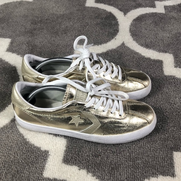 Converse Shoes - Converse Sneakers Womens Size 7 Metallic Breakpoint Shoes Gold Star